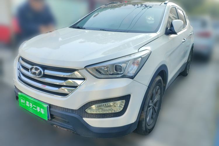 Used Hyundai Santa Fe 2015 2.0T Automatic Two-Wheel Drive Smart Version 5 Seats