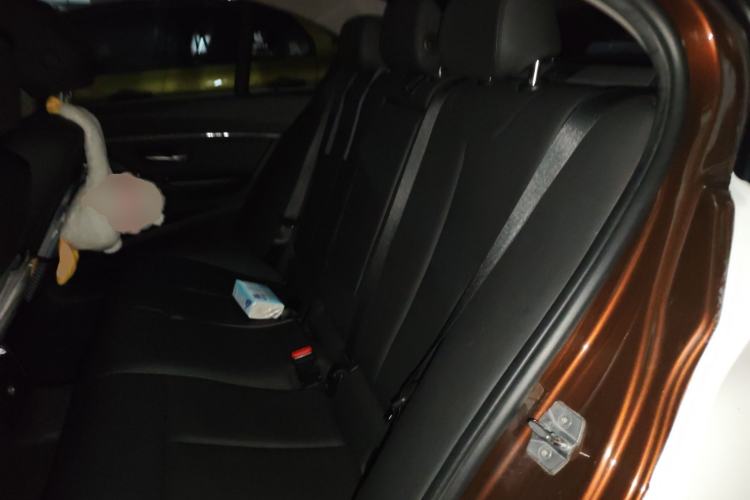 Used BMW 3 Series 2016 320i Fashion Model
