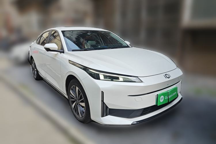 Used CHANGAN NEVO A05 2024 145 Pro Front Right 45 Deg