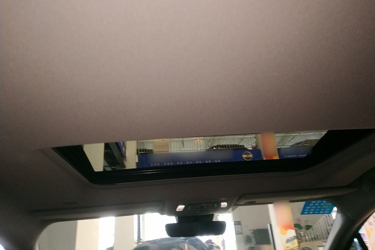 Used Toyota Granvia 2023 2.5L Hybrid Prestige PLUS Edition
