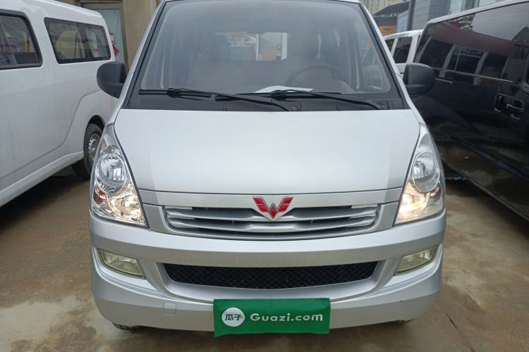 Used Wuling Rongguang S 2021 1.2L Base Model 5-Seater LSI
