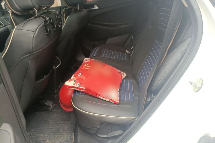 Used Hyundai Tucson 2015 1.6T Dual-Clutch Two-Wheel-Drive Smart Model
