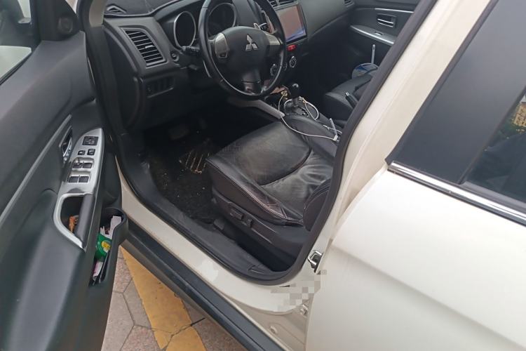 Used Mitsubishi ASX 2013 2.0L CVT Two-Wheel Drive Luxury Edition
