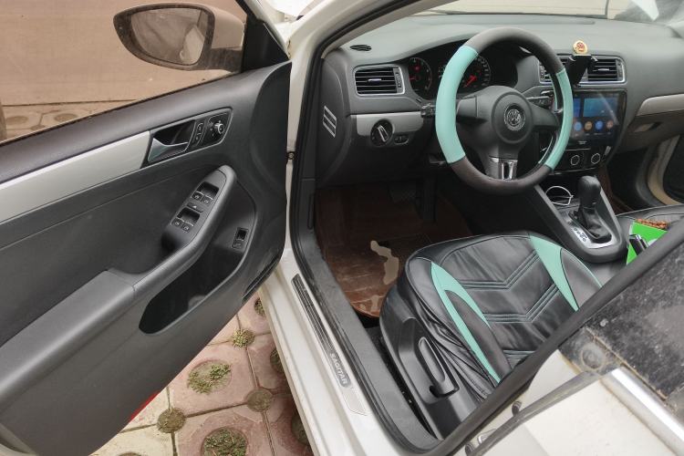 Used Volkswagen Sagitar 2014 1.6L Automatic Comfort Model