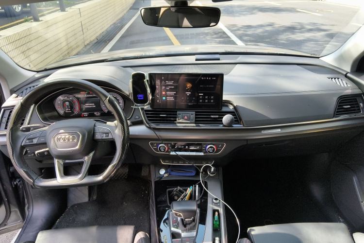 Used Audi Q5L 2021 40 TFSI Fashion Dynamic Model
