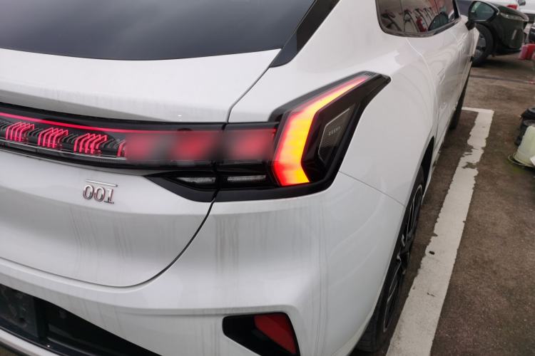 Used Zeekr 001 2025 YOU Edition 100 kWh All-Wheel Drive Right Rear Taillight