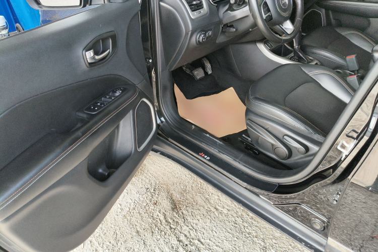 Used Jeep Compass 2017 200T Automatic Family Edition Driver Seat