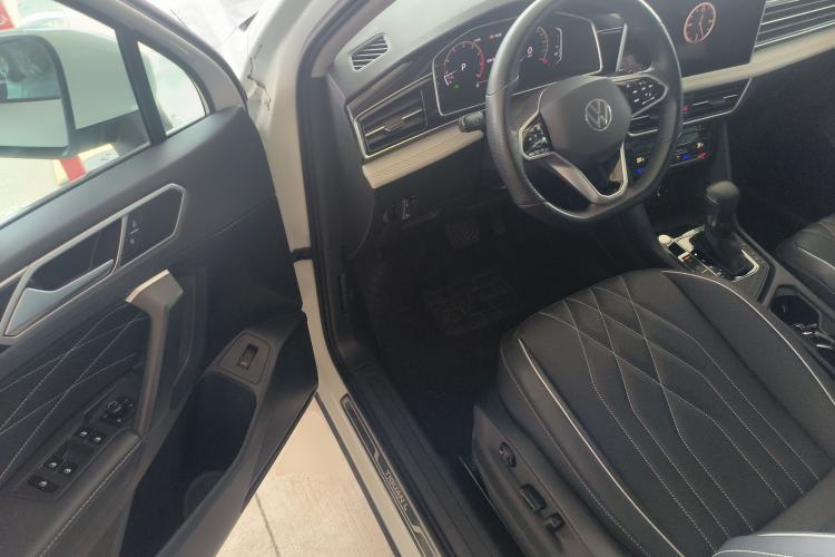 Used Volkswagen Tiguan L 2023 300TSI Automatic Two-Wheel Drive Smart Edition Driver Seat
