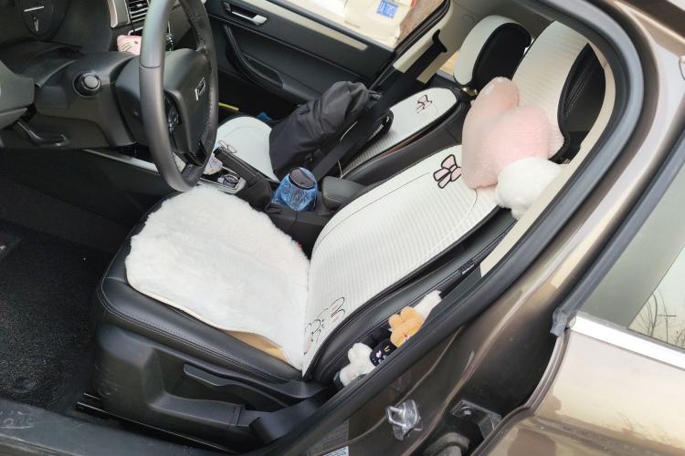 Used Qoros 3 2016 Sedan 1.6L Automatic Zhiyue Model