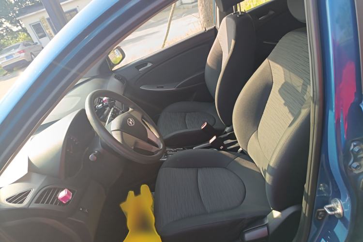 Used Hyundai Verna Ray 2016 1.4L Automatic Leading-Edge GLX