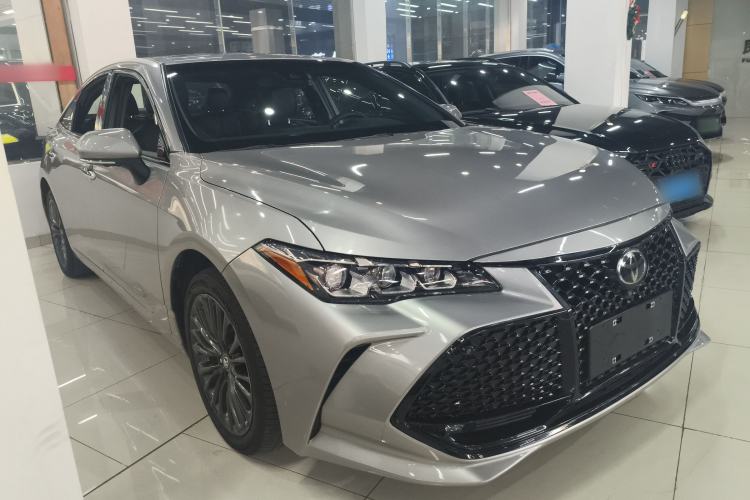 Used Toyota Avalon 2019 2.0L XLE Premium Edition China VI