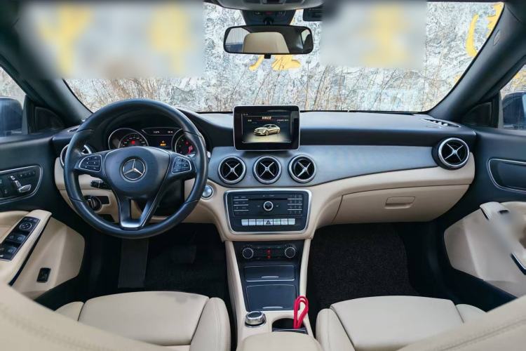 Used Mercedes-Benz CLA 2016 Facelifted CLA 200 Stylish Edition
