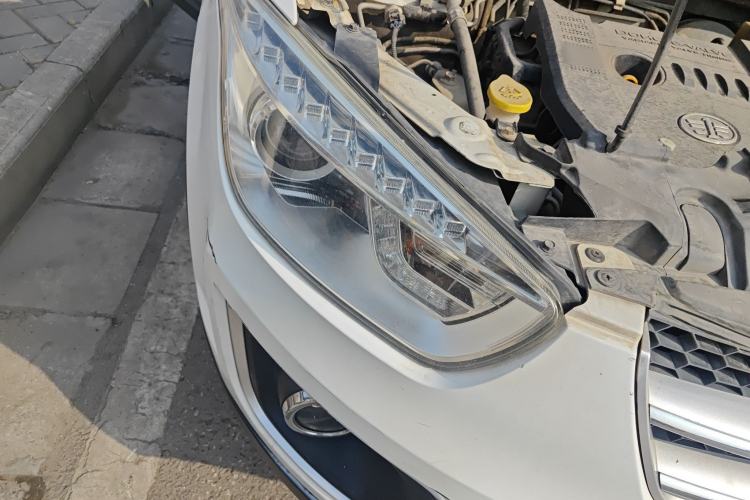 Used Bestune X80 2015 2.0L Automatic Comfort Anniversary Edition
