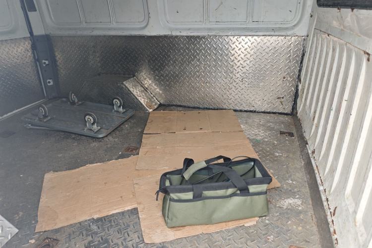 Used JMC Transit 2019 2.8T Commercial Version Short Wheelbase Mid-Roof 3-Seater China VI Standard JX493