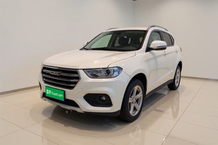 Used Haval H2 2018 Chuanxiang Edition 1.5T Manual Two-Wheel Drive Fashion Model China V Standard
