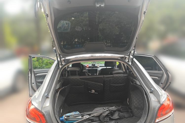 Used MG 6 2017 20T Automatic Luxury Smart Connect Version China V Standard Trunk