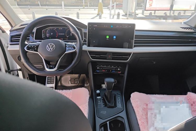 Used Volkswagen Tiguan L 2023 330TSI Automatic Two-Wheel Drive R-Line Enjoyment Edition