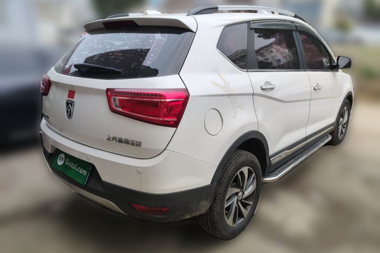 Used Baojun 560 2017 Rhythmic Edition 1.5T Manual Premium Model
