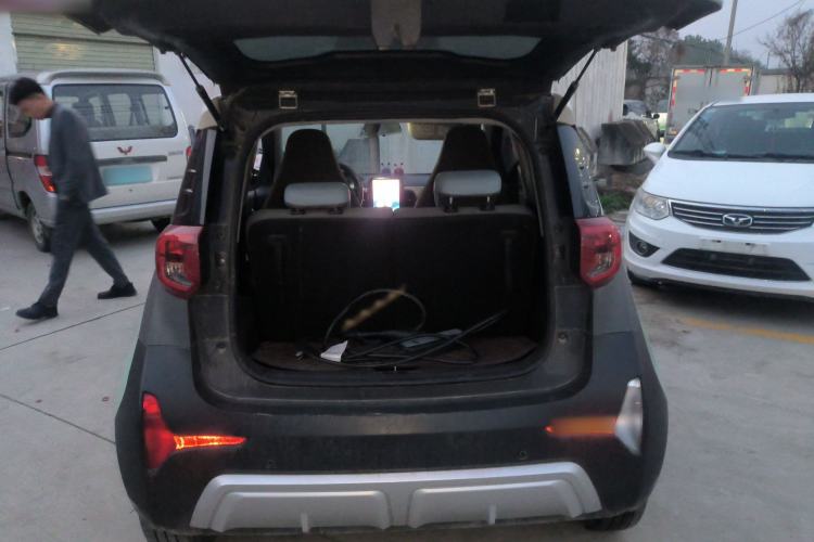 Used Chery QQ Little Ant 2022 Sweet Pink Edition Half-Sugar Version 3-Cell Lithium 30kW 301km Trunk