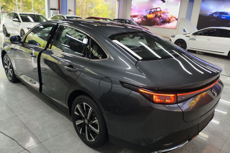 Used Changan Eado 2025 Blue Whale 1.5T 500Bar Prestige Model