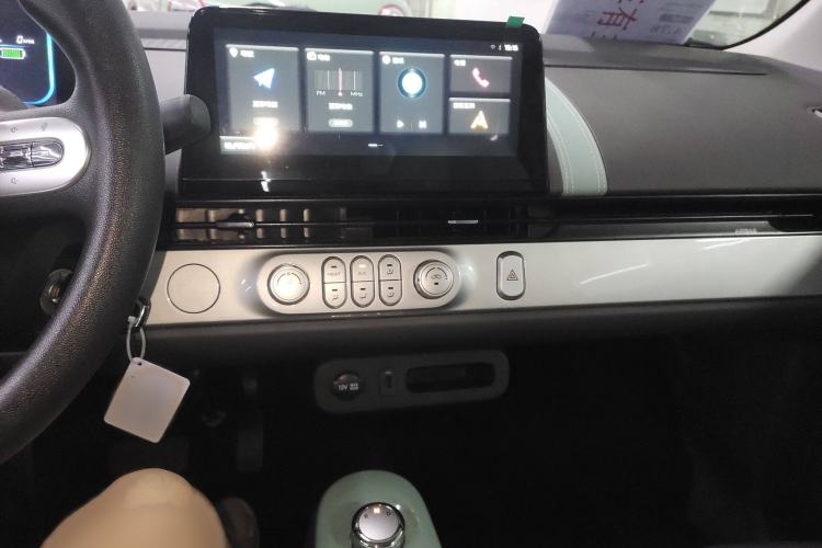 Used Changan Lumin 2023 301km Honey Dew Edition