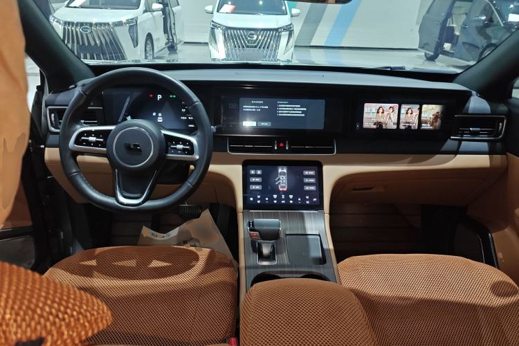 Used Li Auto ONE 2021 Extended-Range 6-Seater Version Center Console