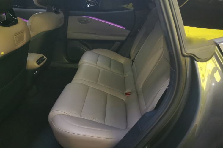 Used Lynk & Co Z10 2025 95 kWh 766 km Range Rear-Wheel Drive Max