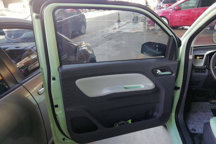 Used Wuling Hongguang MINIEV 2021 Macaron Premium Model – Lithium Iron Phosphate