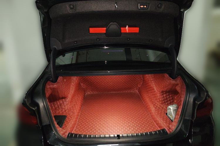 Used BMW 5 Series 2021 530Li xDrive Luxury Package Trunk