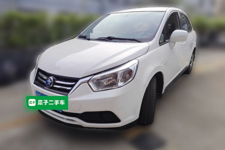 Used Venucia D50 2015 1.6L Automatic Fashion Edition