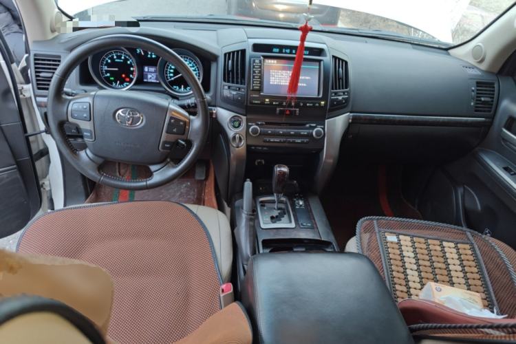 Used Toyota Land Cruiser 2007 4.7L Automatic VX-R Center Console