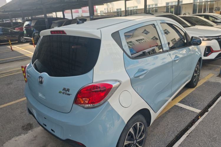 Used CHANGAN Benni E-Star 2021 National Edition Xin Yue Version Lithium Iron Phosphate (31.86 kWh) Rear Right 45 Deg