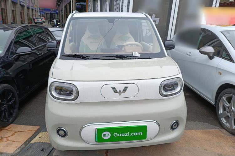 Used Wuling Hongguang MINIEV 2024 3rd Generation 215km Advanced Version
