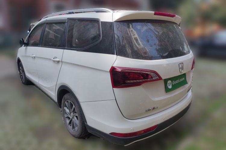 Used Baojun 730 2019 1.5L Manual Fashion Model 7-seater China VI