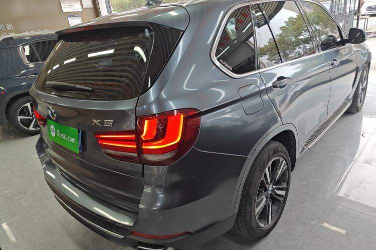 Used BMW X5 2018 xDrive35i Elegant Edition Rear Right 45 Deg