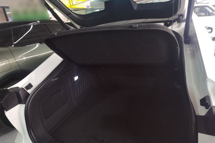 Used Deepal SL03 2023 200Max Range-Extended Version Trunk