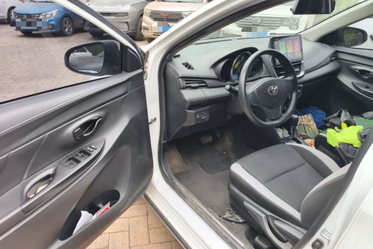 Used Toyota YARiS L Zhi Xuan 2020 X-Trail X 1.5L CVT Leading Edition Driver Seat