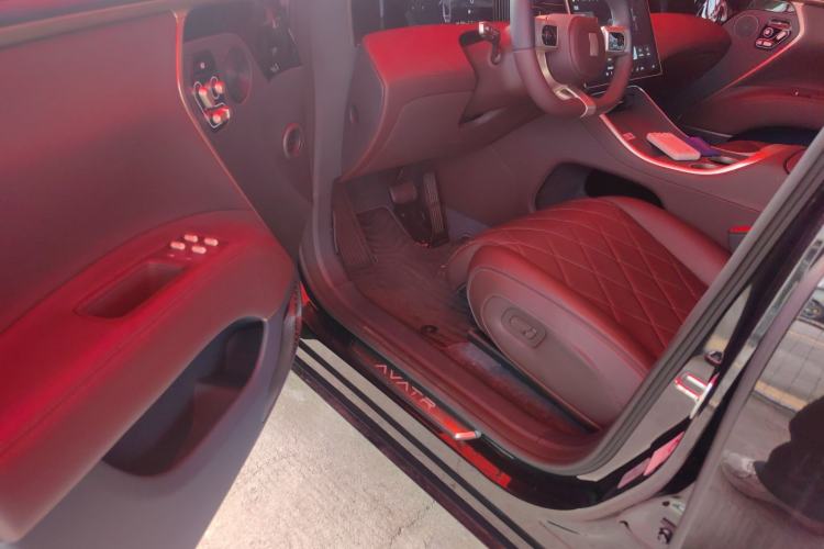 Used Avatr 11 2025 Year Updated Max Extended-Range Version Driver Seat