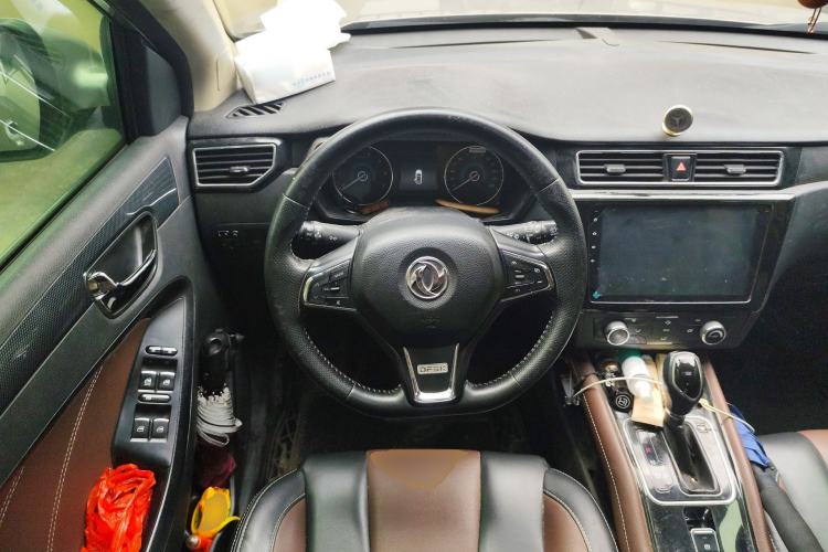 Used Dongfeng Fengon 580 2017 Revised Version 1.5T CVT Luxury Edition