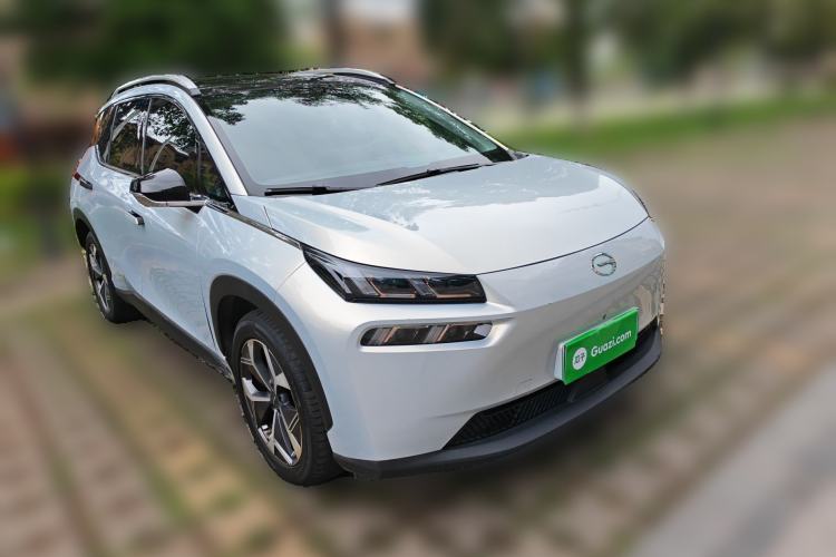 Used AION V 2021 Plus 70 Super Fast Charging Version Ternary Lithium
