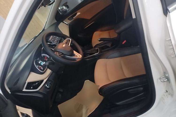 Used Chevrolet Monza 2020 320 Automatic Enjoyment Edition Left Front Seat