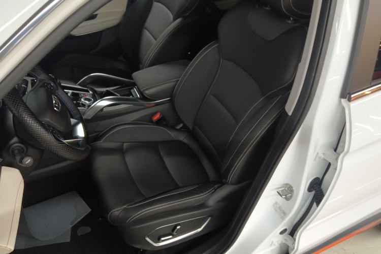 Used Geely Auto Emgrand X7 Sport 2022 Boyue X 1.8TD DCT Smart Model Left Front Seat