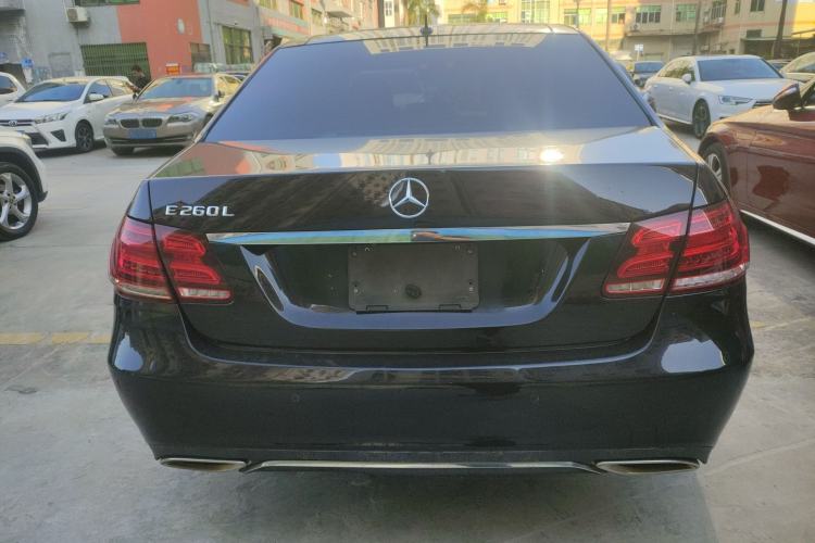 Used Mercedes-Benz E-Class 2015 E 260 L
