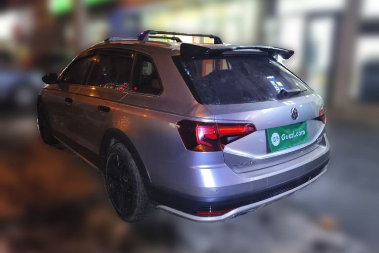 Used Volkswagen C-TREK 2017 230TSI DSG Luxury Model Rear Left 45 Deg