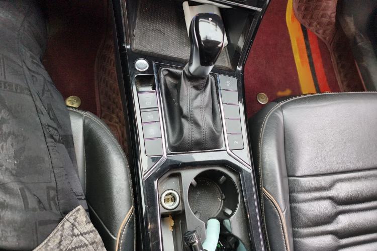 Used Volkswagen Passat 2020 330TSI Elite Edition China VI
