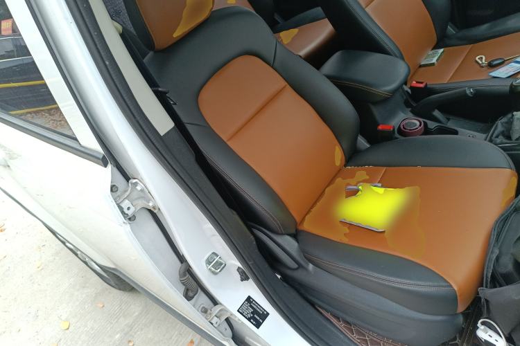 Used CHANGAN OSHAN X70A 2019 1.5L Manual Standard Version China VI Right Front Seat