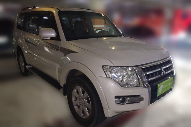Used Mitsubishi Pajero 2018 3.0L Automatic Standard Edition