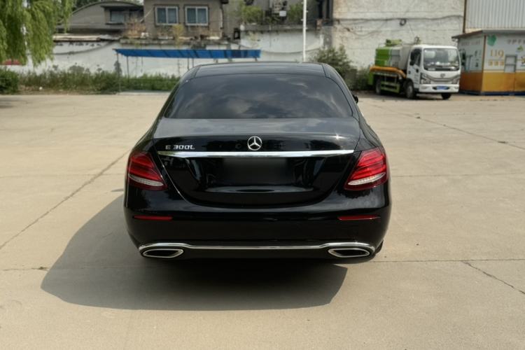 Used Mercedes-Benz E-Class 2019 Facelifted E 300 L Stylish Version Exterior 5