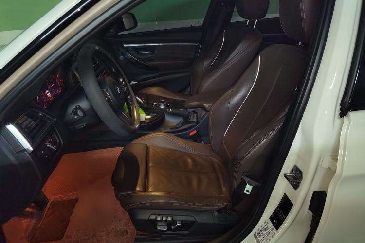 Used BMW 3 Series 2019 320i M Sport Night Edition Left Front Seat