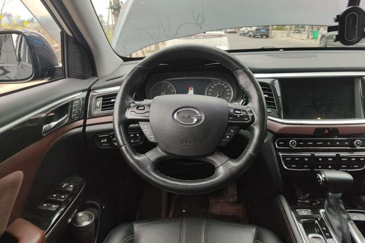 Used GAC Trumpchi GS8 2017 320T Two-Wheel Drive Prestige Version (7 Seats)